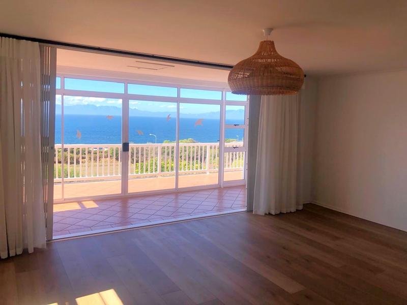 To Let 3 Bedroom Property for Rent in Simons Town Western Cape
